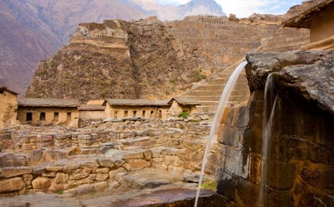 Inca Treasures Tour: Explore Lima, Cusco, and Aguas Calientes