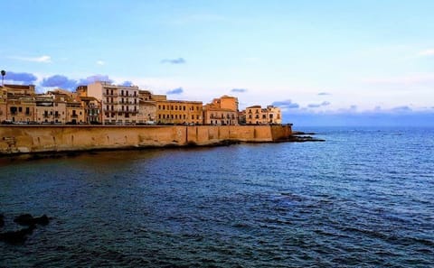 Seven-Day Sicily Tour: Agrigento, Catania, and Cefalu