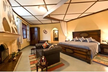 4-Day Safari Adventure in Nairobi and Amboseli National Park