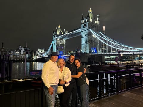 London by Night Taxi Tour
