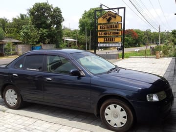Private Car Tour with Driver in Ahungalla and Wathuregama