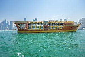  Dhow Cruise Tour with Dinner in Dubai