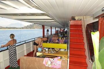 All-Inclusive Alanya Boat Tour with Lunch and Soft Drinks