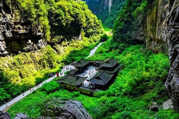 Luxury Private Day Trip to Wulong Karst from Chongqing