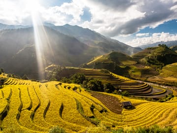 3-Day Adventure Tour to Mu Cang Chai Rice Fields from Hanoi