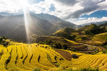 Adventure to Mu Cang Chai Rice Fields: Breathtaking Landscapes Await