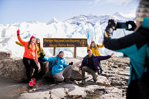 Blue Safari: Perito Moreno Glacier with Hiking and Navigation