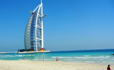 Inside Burj Al Arab Tour with Gold Cappuccino Experience