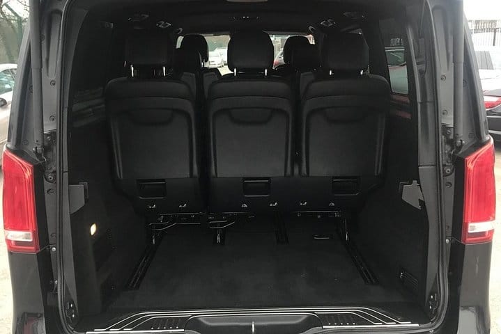 Heathrow Airport Private Transfers to/from London (Postcode N1-NW1-SE1) 2