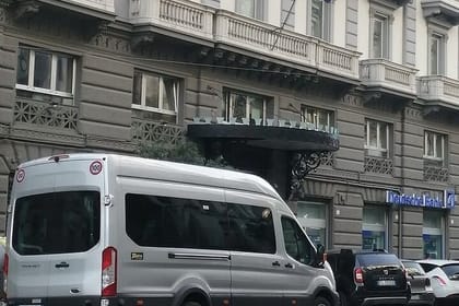 Sightseeing Tour of Napoli