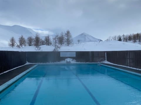 Snowshoeing and Flotation in Fljótin, photo 3