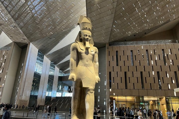 Expert Female Egyptologist to Grand Museum, Giza Pyramids, Sphinx