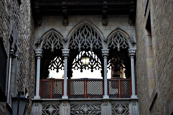 Gothic Quarter & Picasso Museum Private tour 9