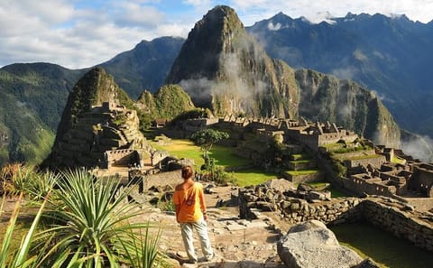 4-Day Ultimate Guided Inca Trail Trek to Machu Picchu