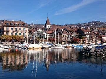 Timeless Lausanne: Castle, Cathedral & Historic Old Town