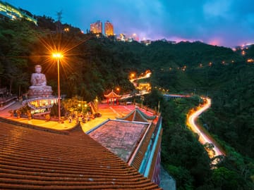 Genting Highlands Escape with Awana Cable Car Experience (Meet at Location)