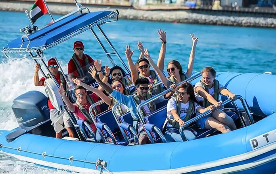 90-Minute Speed Boat Tour of Dubai's Iconic Landmarks