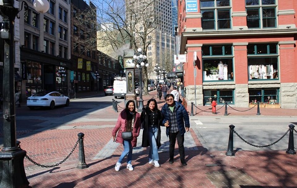 YVR Layover – Vancouver City Sightseeing Private Tour