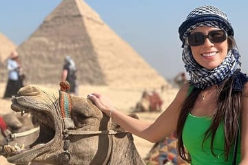 Half Day Tour to Giza Pyramids with Camel Ride & Lunch