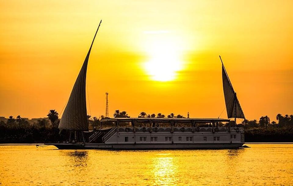 VIP Dahabyia Nile Cruise from Luxor to Aswan - 5 Days