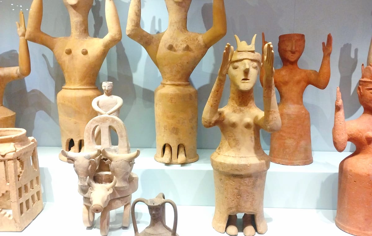 Knossos Palace, Archaeological Museum & Heraklion City