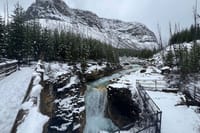 4 Days Banff Jasper Yoho National Park Adventure Tour 8
