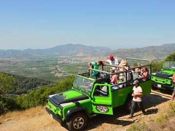 Jeep Safari Adventure in Kusadası with Scenic Lunch Stop