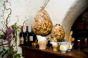 Sant'Agata de 'Goti: Wine Tasting, visit to the cellars with lunch in a trattoria or gourmet restaurant