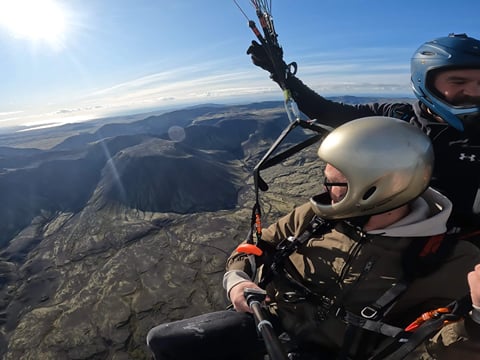 Tandem Paragliding over the Rugged Lava Fields at Blue Mountains, photo 3