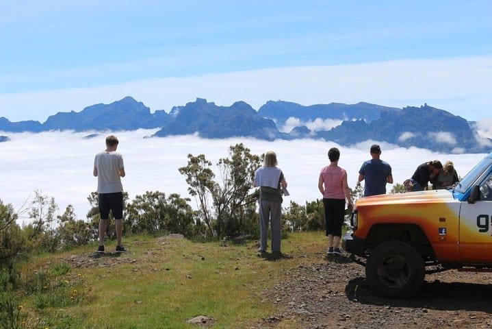 Northwest Terraces and Volcanic Pools 4x4 Full Day Tour 9
