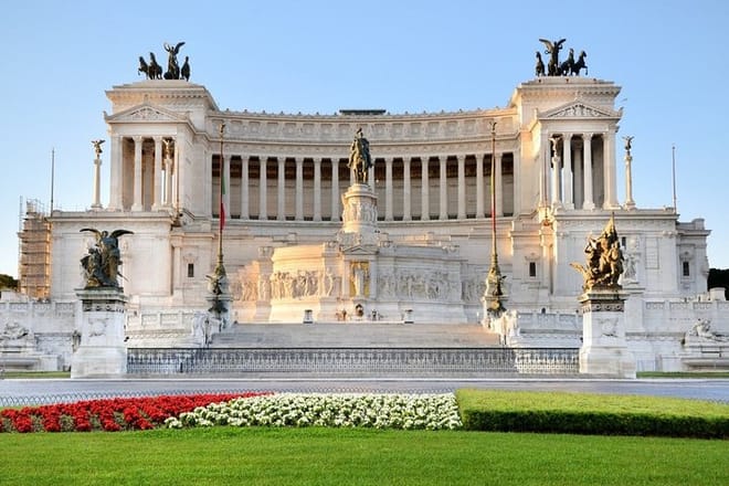 Venice Square