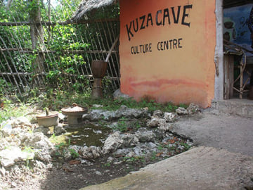 Kuza Cave freshwater pool