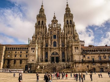 Santiago de Compostela Heritage – Cathedral, Monastery & Old Town