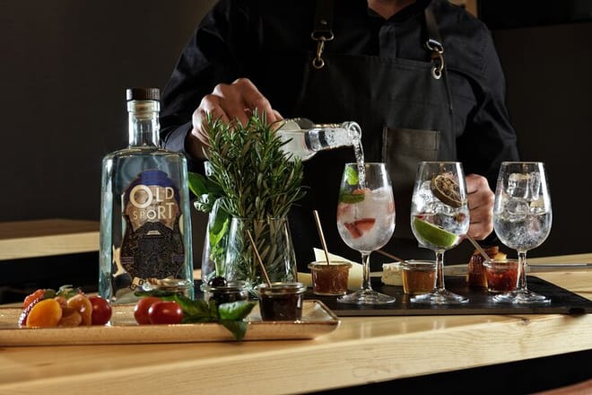 Gin tasting experience in Athens - Photo 4