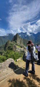 Tour to Machu Picchu from Poroy