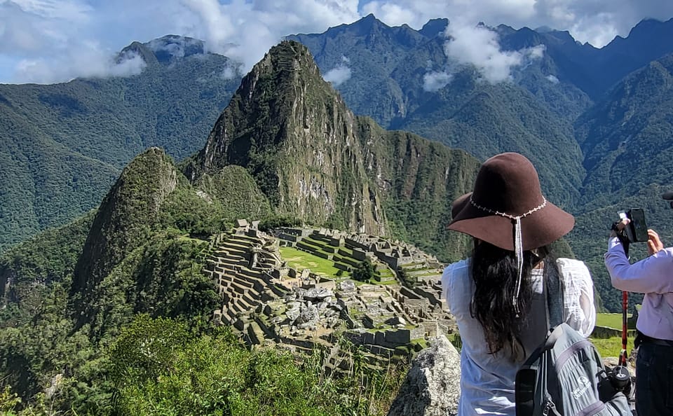 Machu Picchu Day Trip with Train Ride from Poroy