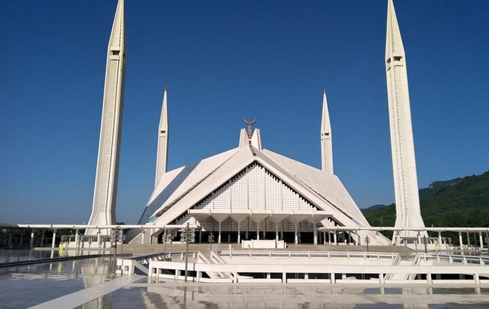 Islamabad City Tour: Discover Key Attractions and Views