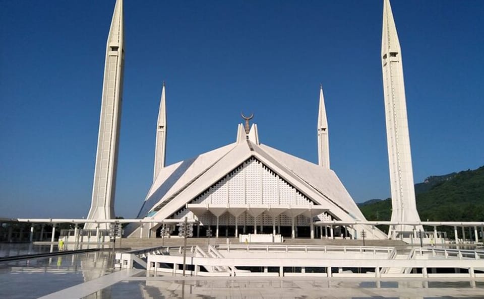 Islamabad City Tour: Discover Key Attractions and Views
