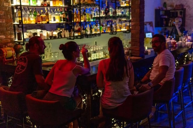 Da Nang Secret Cocktail Experience through Hidden Bars photo 2