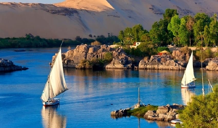 Aswan: Elephantine Island Felucca Tour in Aswan: Sail the Nile’s Heart