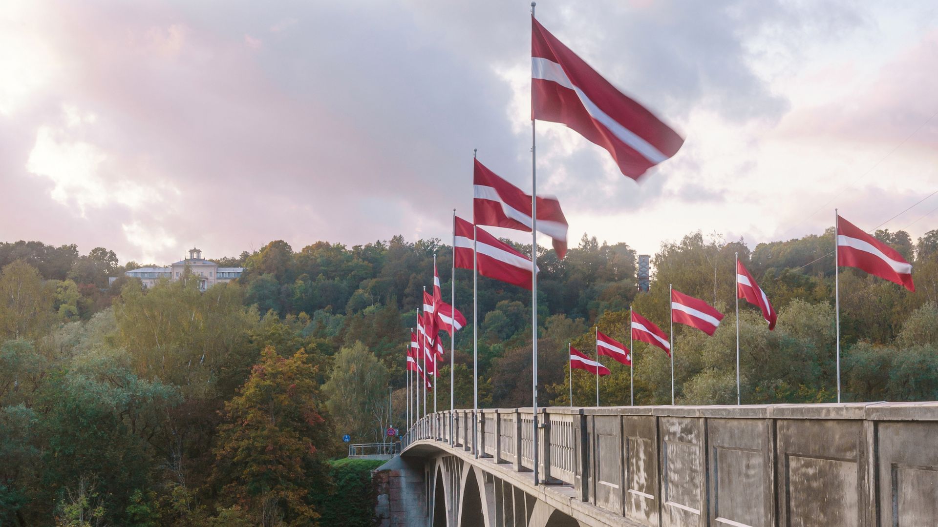 Sigulda’s Best Spots & Wine Tasting in a Ligatne Sandstone Cave (Small Group or Private)