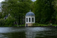 Weesp & Loenen aan de Vecht Private Tour – Premium Car & Official Guide 6