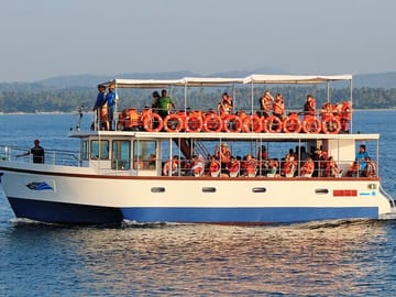 Whale Watching Tour from Galle to Mirissa, Sri Lanka