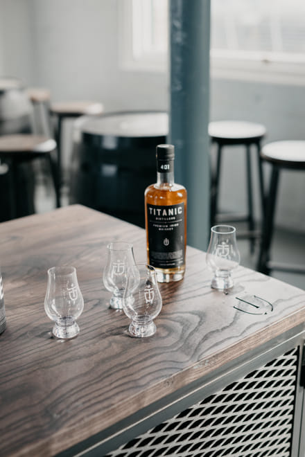 Belfast : Giants Causeway and Bushmills Distillery Whiskey Tasting photo 6