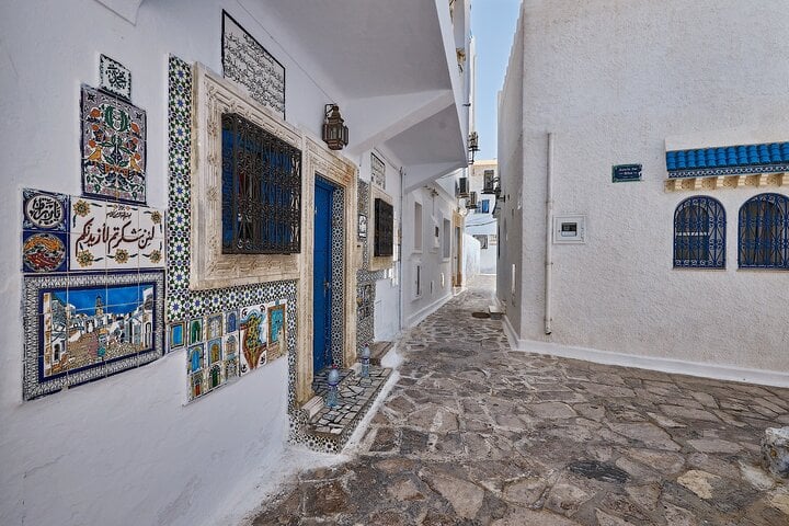 Tour to the Medina of Hammamet and the Spice Market of Nabeul 2
