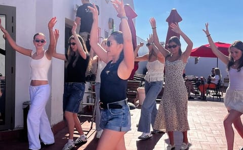 Barcelona Sangria and Salsa Dance Class