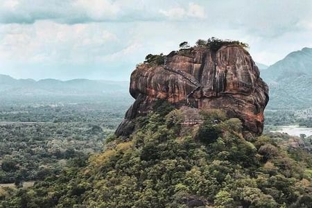 Car and Driver for two weeks tour round Sri Lanka (13 nights -14 days)