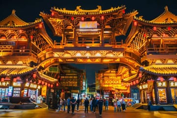 Beijing: Day Trip to Datong with Bullet Train and Guide
