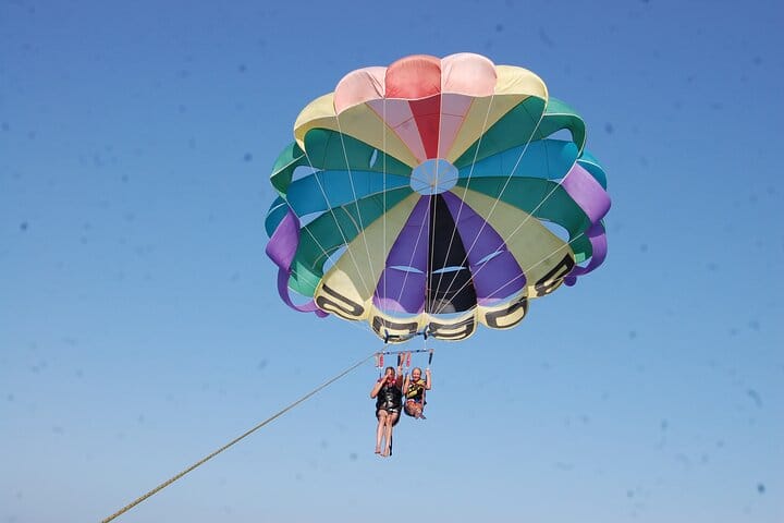 Private City Tour and Parasailing Adventure and Private transport - Hurghada