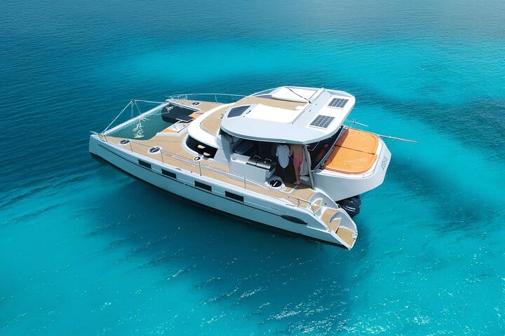 Isla Saona Private Yacht – Luxury Full-Day Tour 6